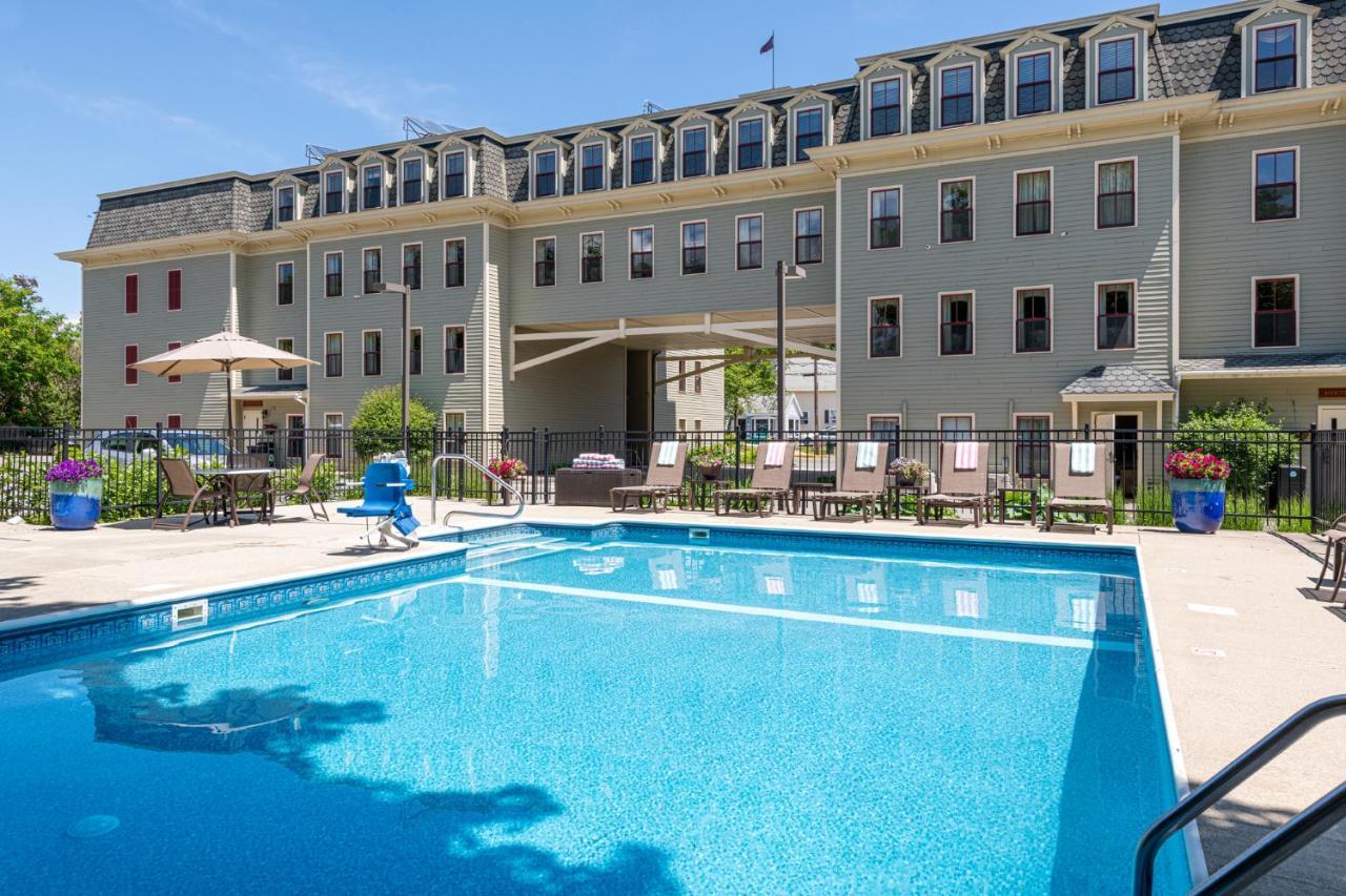 Bar Harbor Grand Hotel Exterior photo